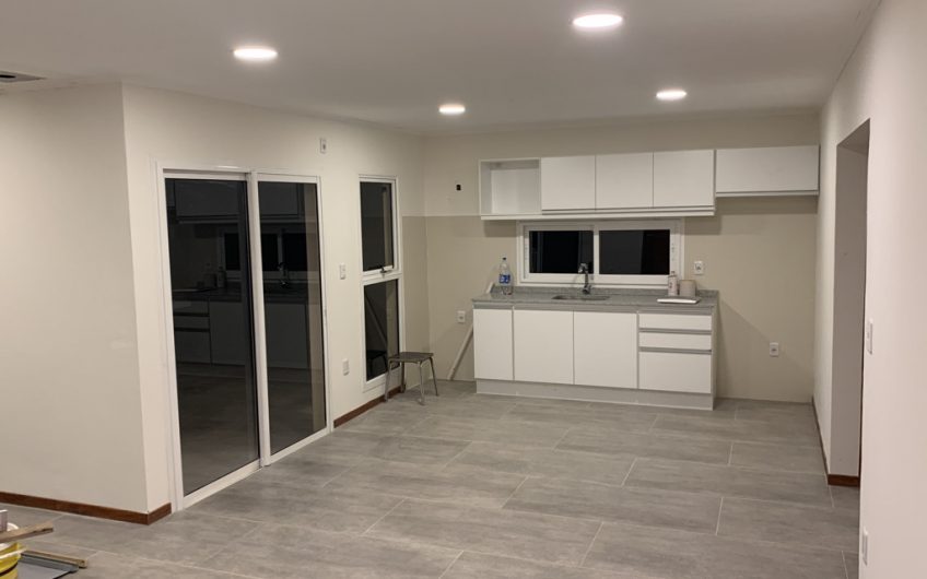 Casa a estrenar en «Altos Arrayanes»
